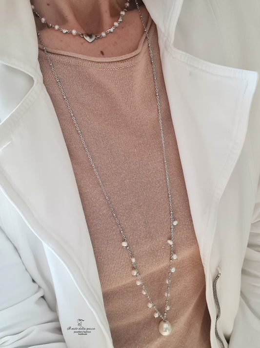 Collana lunga con perla