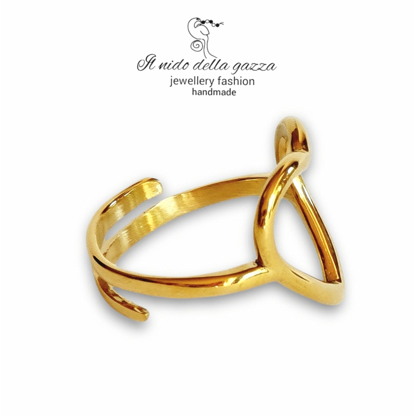 Heart ring