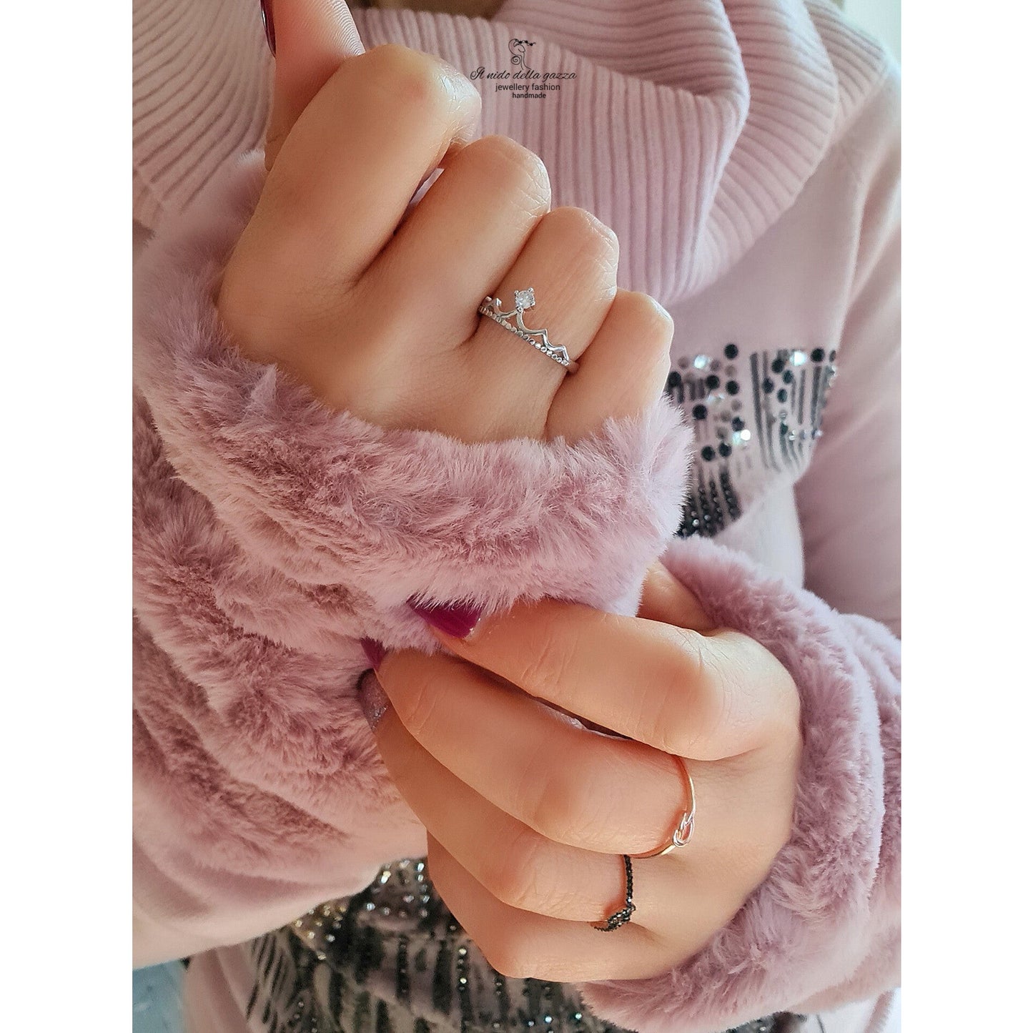Infinity knot ring