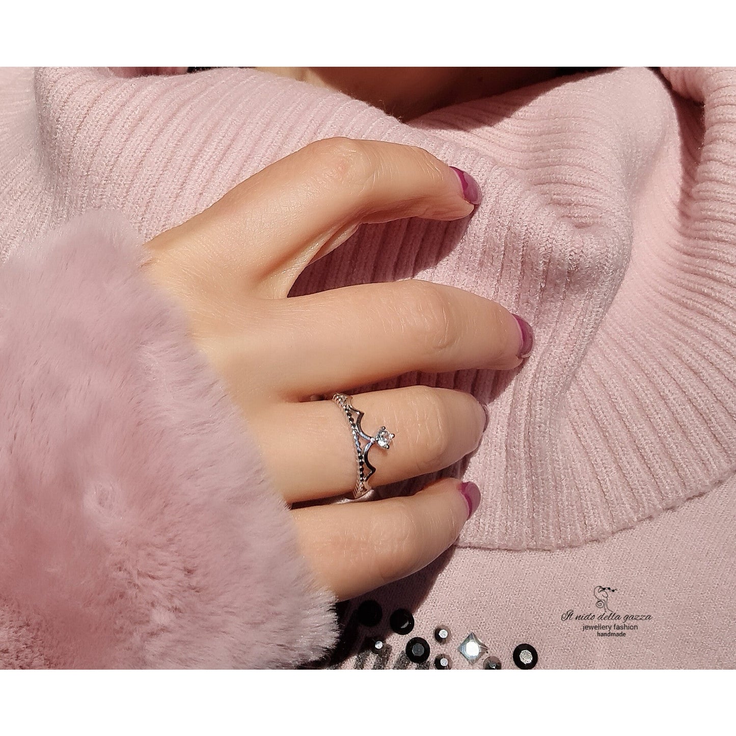 Queen ring