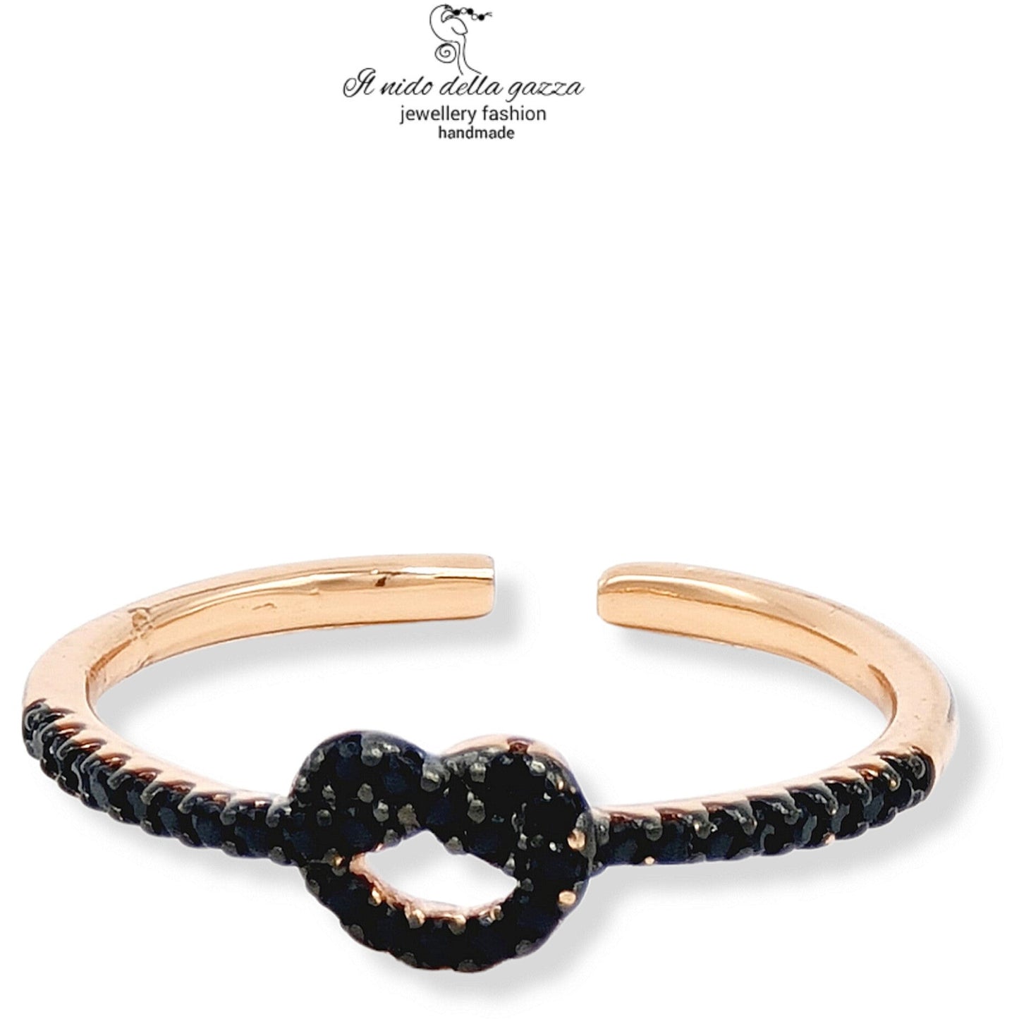 Infinity knot ring