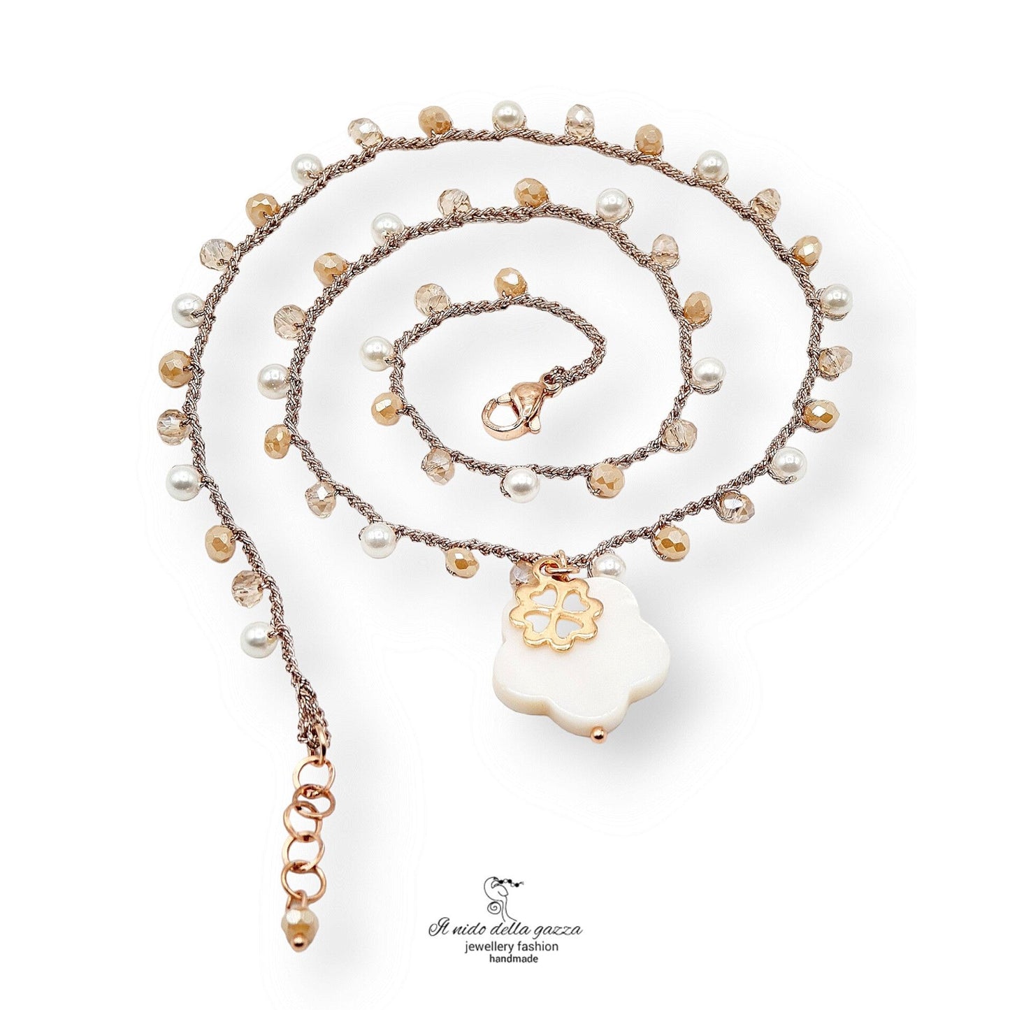 Girocollo Crochet Bloom